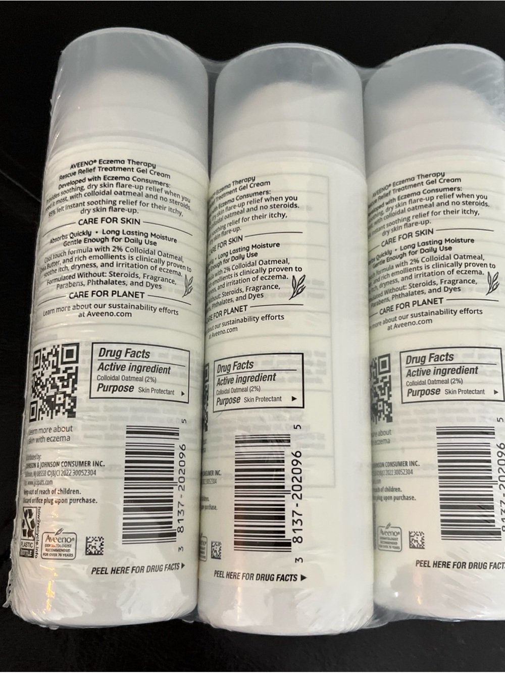Aveeno Eczema Therapy Rescue Relief Gel Cream - White - Picture 2 of 5